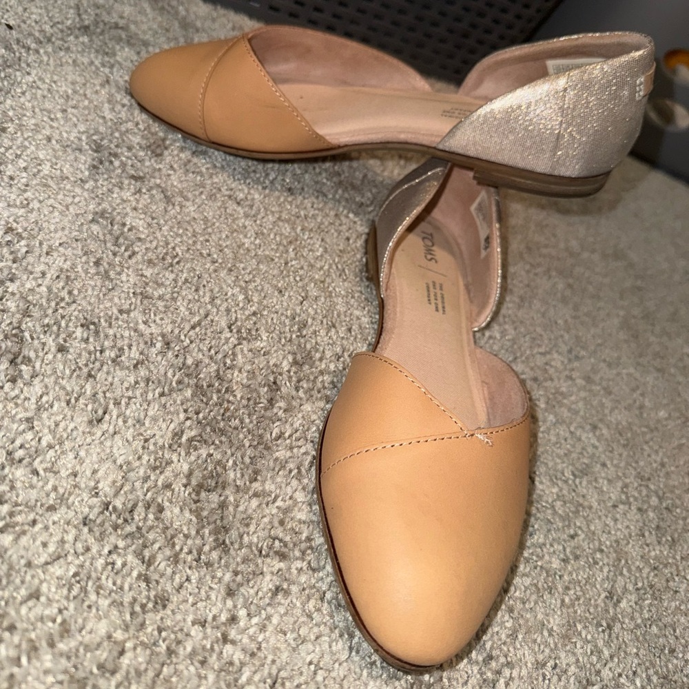 Toms Flats